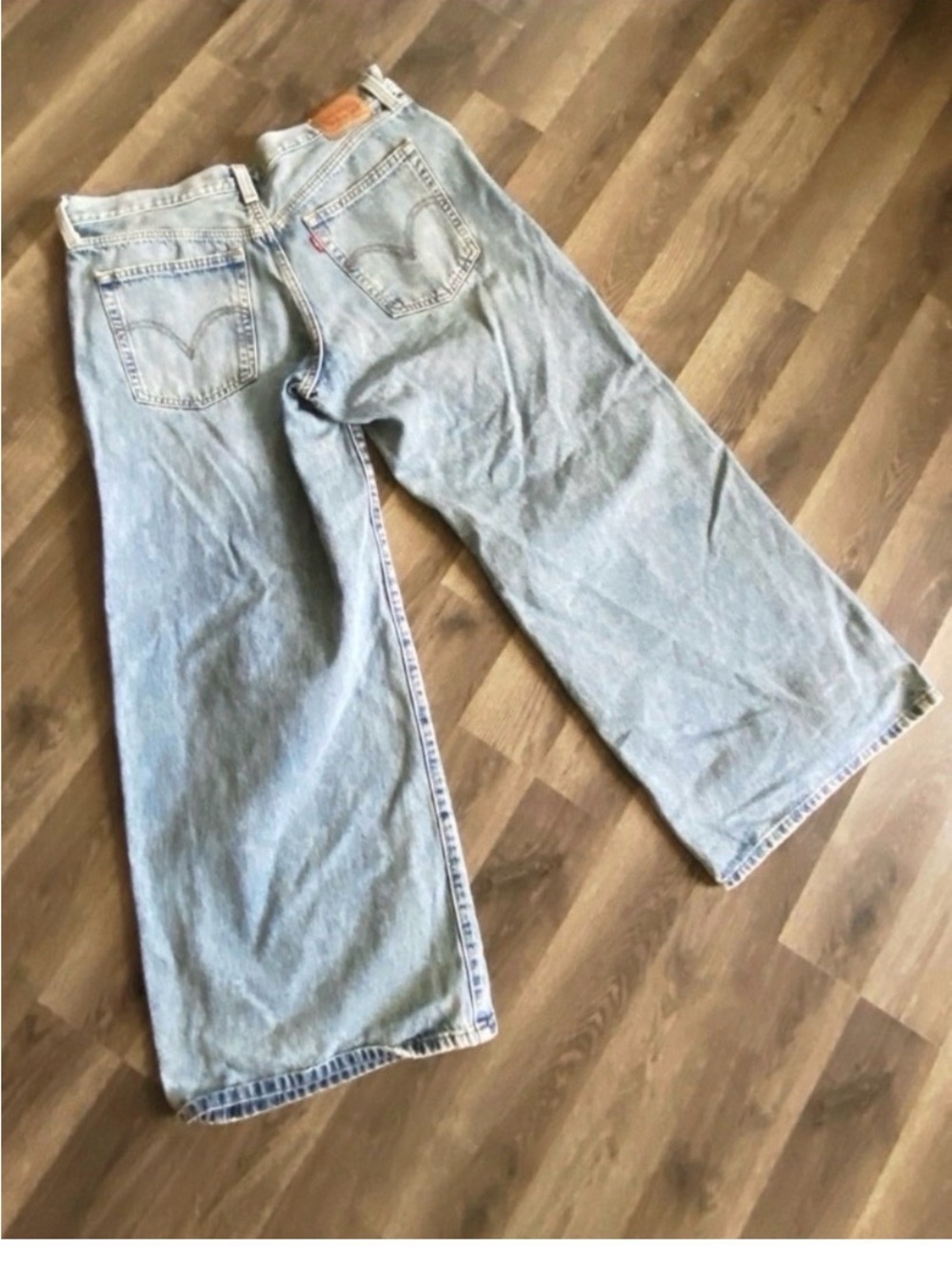 LEVI’S 90’s Ripped Wide Leg Baggy Jeans Size 32 - Picture 9 of 10
